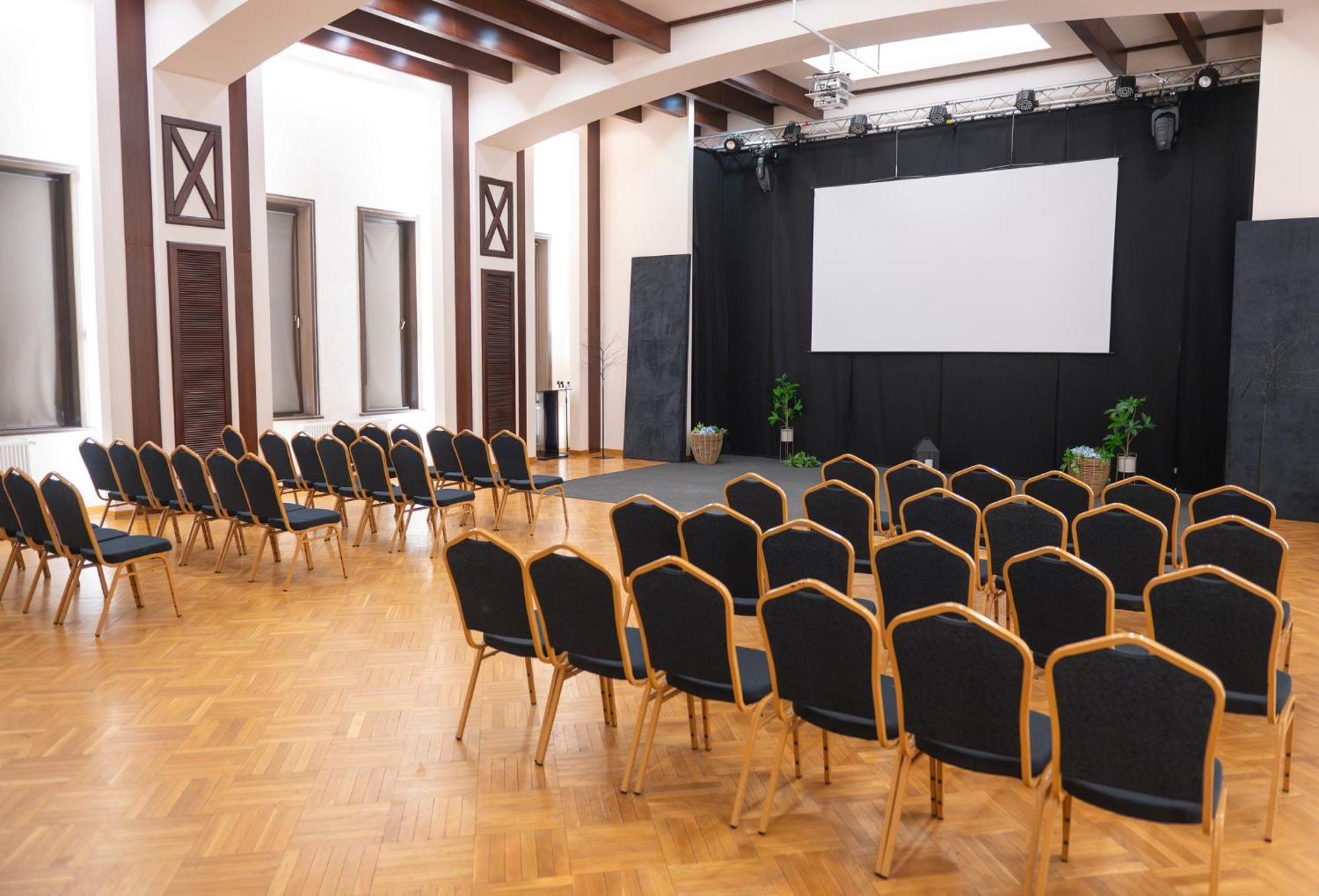 Hotel Conacul Domnesc à Scheia Extérieur photo
